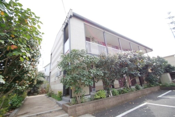 レオパレスFine Viewの物件外観写真